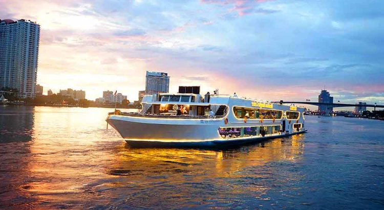 Alangka Cruise at IconSiam Pier no.4 - Thai Pass