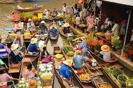 Classic Bangkok tour - Railway Train market & Damnoen Saduak Floating market - Thai Pass