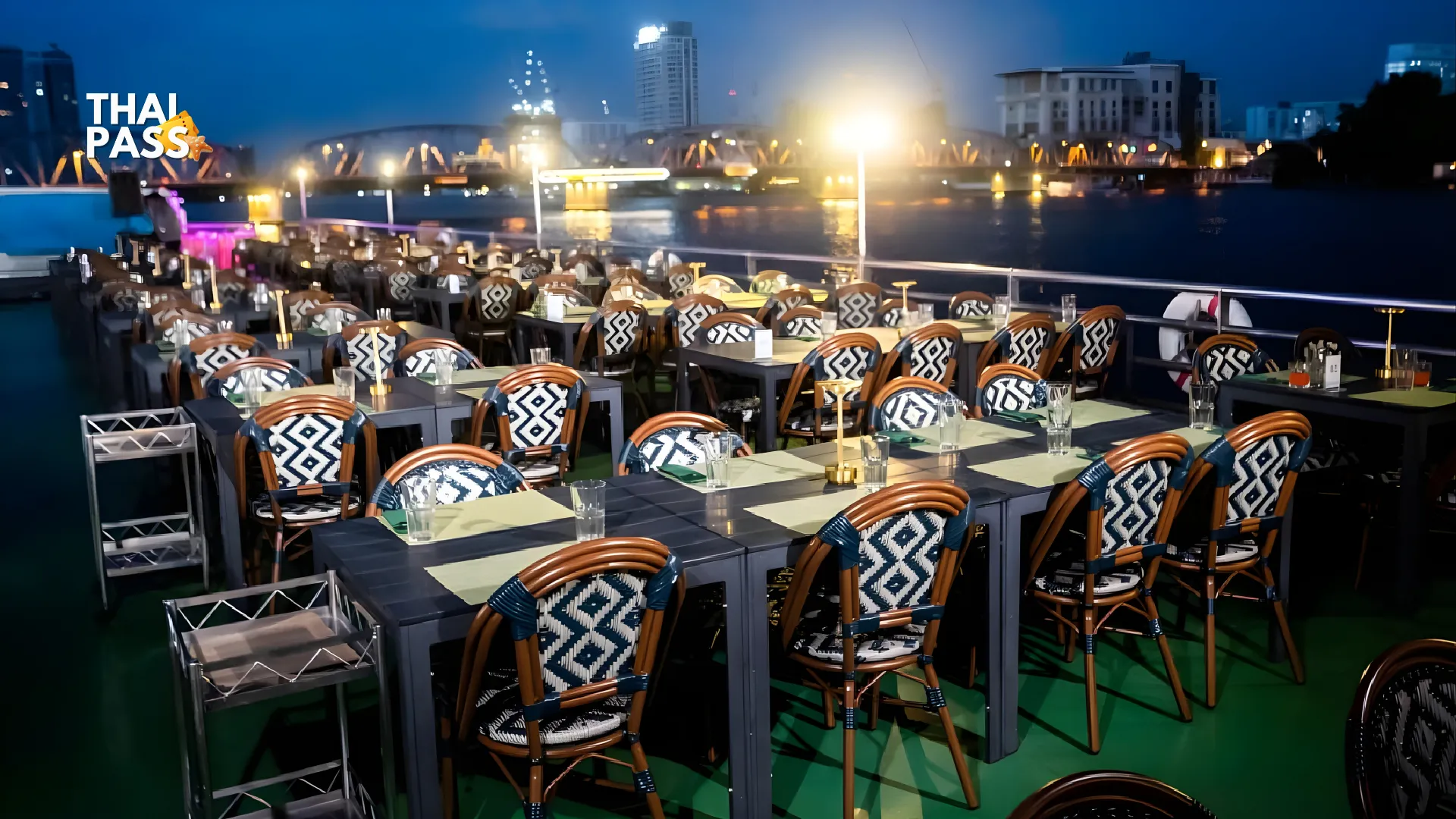 Riverside Faraya Cruise (Halal) in Bangkok - Thai Pass