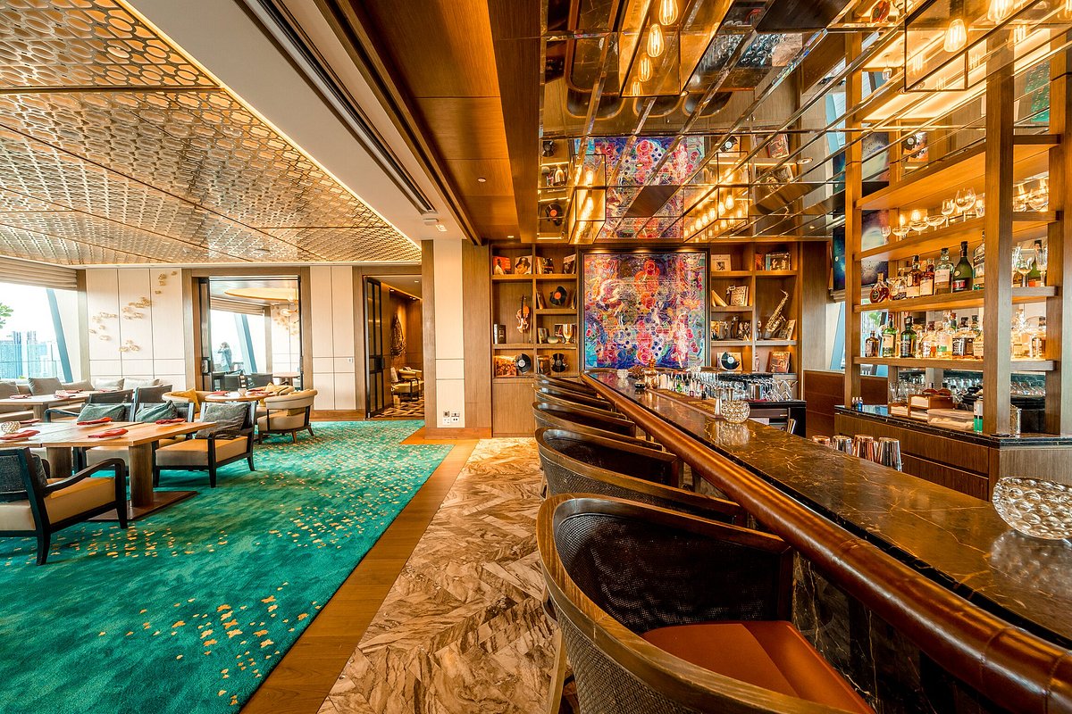 Spectrum Lounge & Bar at Hyatt Regency Bangkok Sukhumvit - Thai Pass