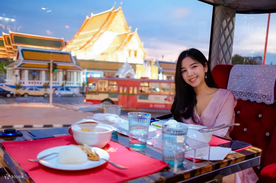 Michelin-Star Thai Bus Food Tour in Bangkok - Lunch (11:30 – 13:00) - Thai Pass