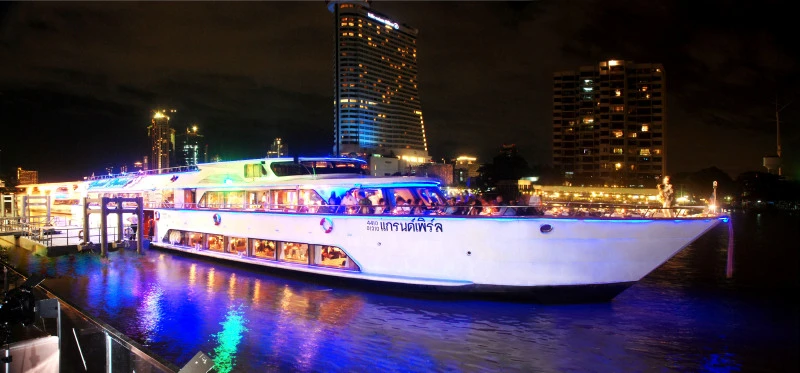 Grand Pearl Dinner Cruise_thumbnail_thethaipass.com