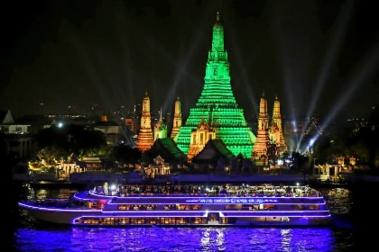 VELA Cruise at Asiatique (Pier 1)_thumbnail_thethaipass.com