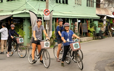 Half Day Chiang Mai City Cycling Tour - Lifecycling - Non -Thai Resident