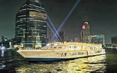 Alangka Cruise at IconSiam Pier no.4